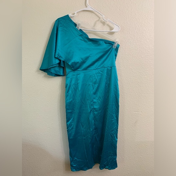 One Shoulder Ruched Asymmetrical Satin Bodycon wedding guest cocktail Dress - Picture 6 of 7